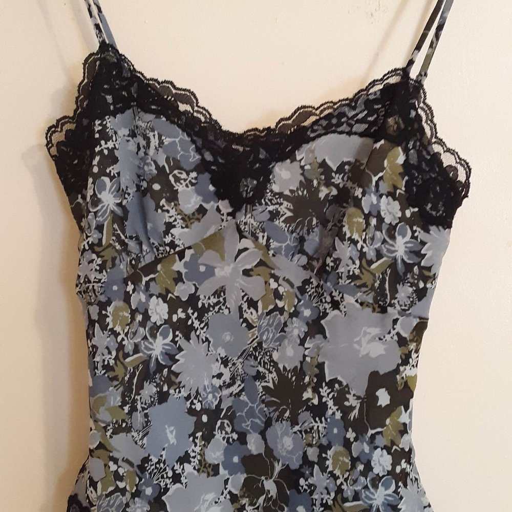 Silk top, blue-grey with black lace